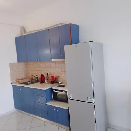 Karaoyli Kókkinon Nerón